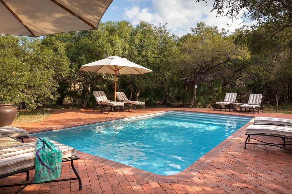 Monwana Hotel Hoedspruit Exterior photo